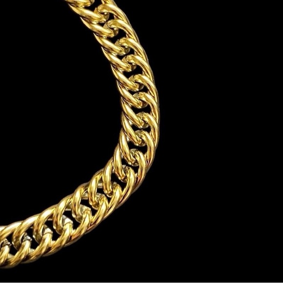 Curb Stainless Steel 14k gold plated 9 inch long and 7mm width men’s bracelet - Picture 5 of 5